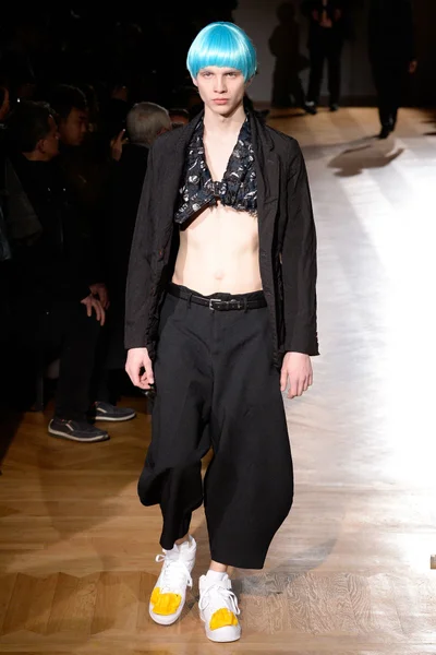 Look 26